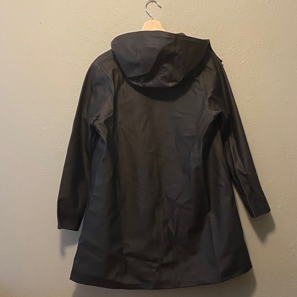 Stutterheim Mosebacke Raincoat - Picture 7 of 8